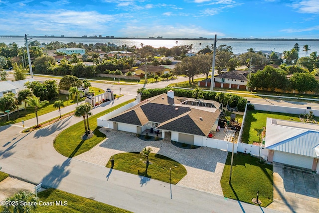 bird's eye view featuring a water view