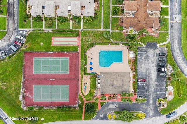 birds eye view of property