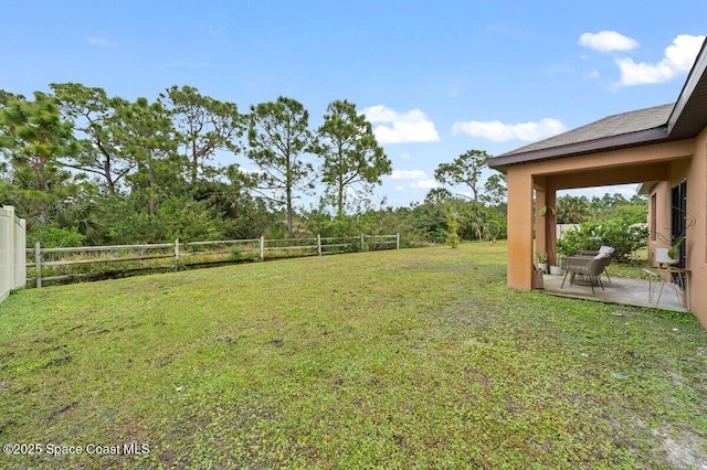 view of yard with a patio area