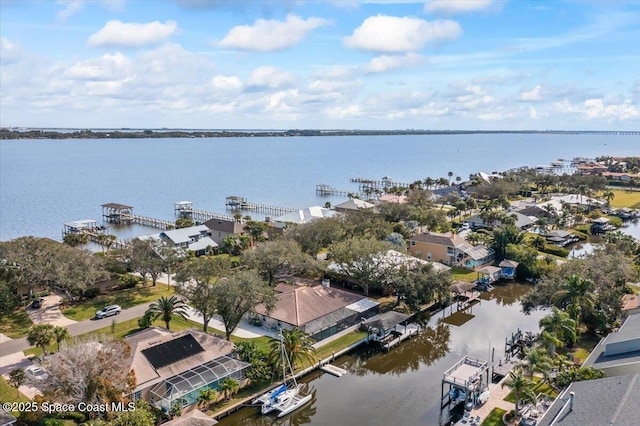 bird's eye view featuring a water view