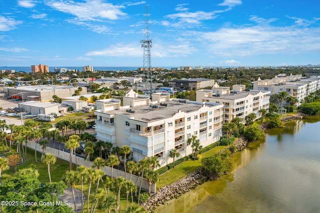 bird's eye view featuring a water view