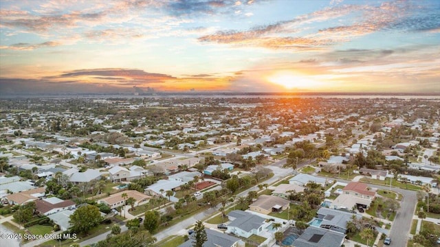 view of aerial view at dusk