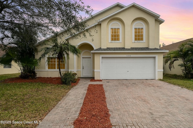 view of front of house featuring a garage