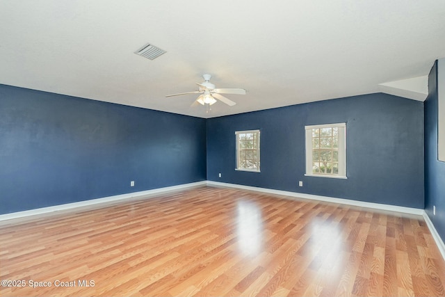 unfurnished room featuring ceiling fan and light hardwood / wood-style flooring