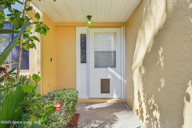 view of property entrance