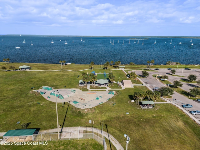 bird's eye view with a water view