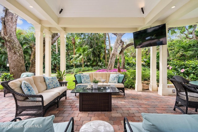 view of patio / terrace with an outdoor living space