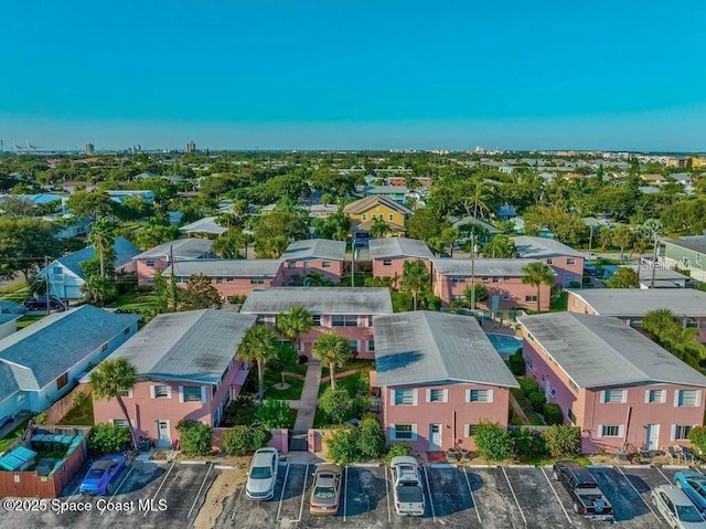 bird's eye view with a residential view