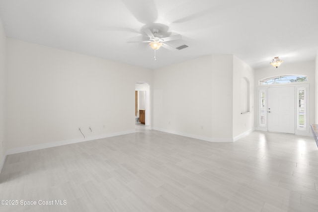 spare room with ceiling fan