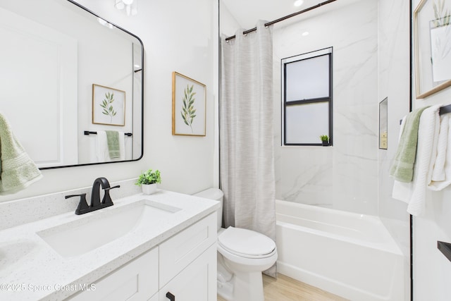 2311 San Filippo Dr SE, Palm Bay, FL 32909 - bathroom featuring toilet, vanity, shower / tub combo, and wood finished floors