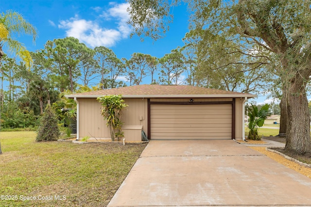 view of front of property with a front yard