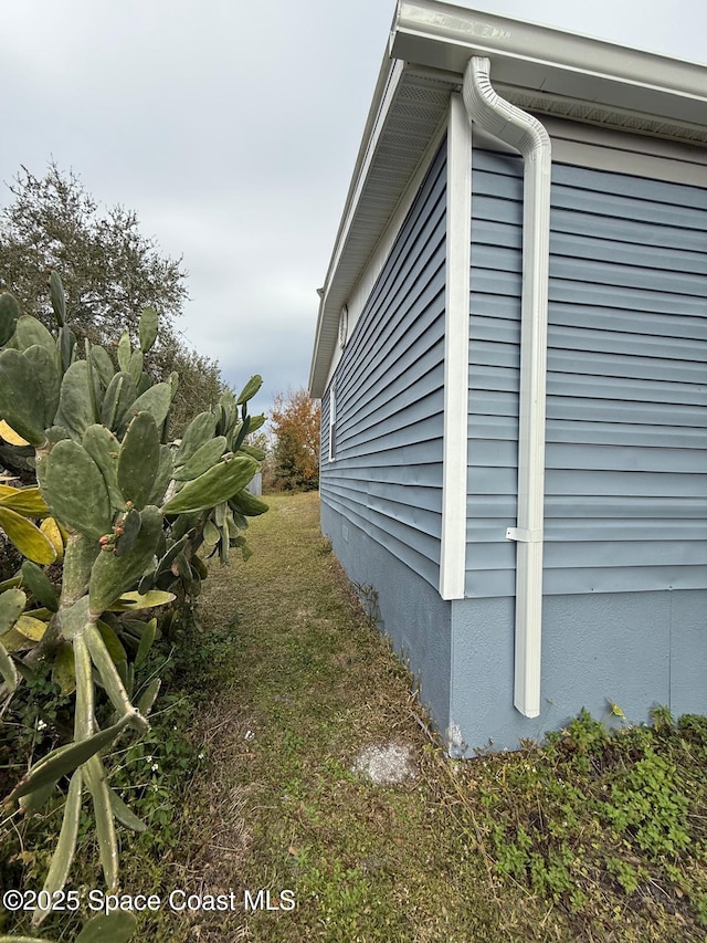 view of home's exterior