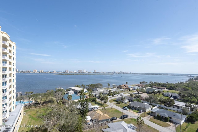 bird's eye view featuring a water view