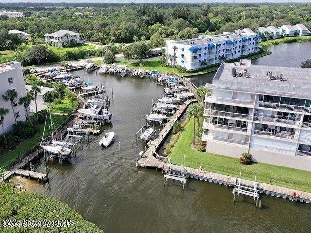 bird's eye view with a water view