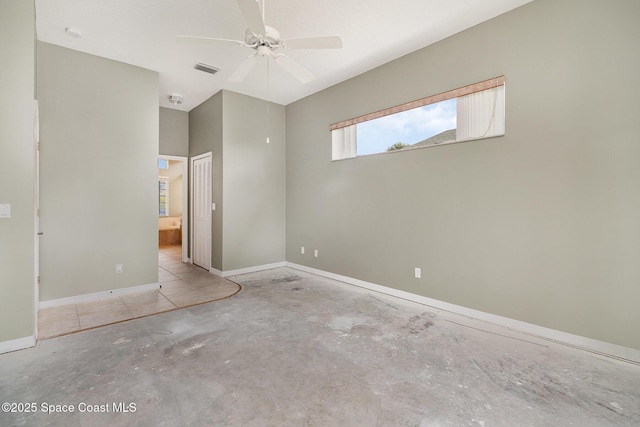 unfurnished room featuring ceiling fan