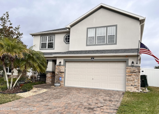 view of front facade featuring a garage