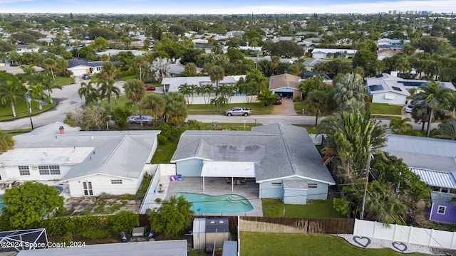 bird's eye view with a residential view