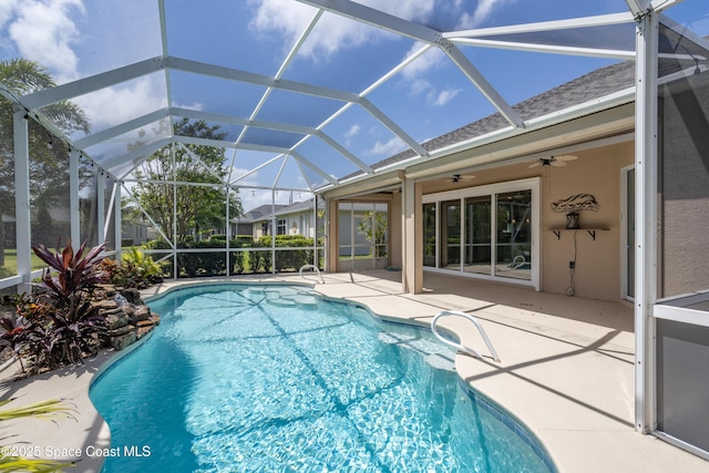 3489 Ahern Pl, Melbourne, FL 32940 - outdoor pool with a lanai, a patio area, and ceiling fan