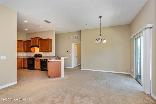 kitchen with kitchen peninsula, pendant lighting, light colored carpet, black appliances, and an inviting chandelier