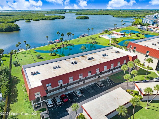 bird's eye view with a water view