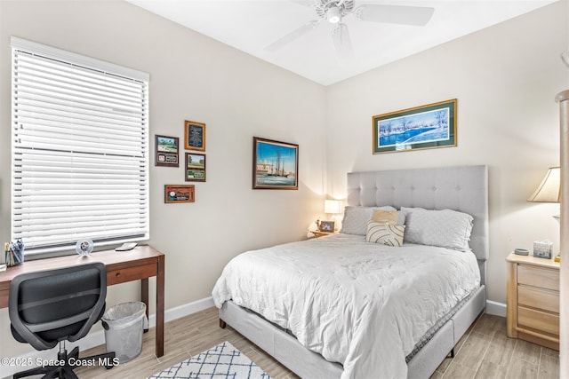 bedroom with ceiling fan