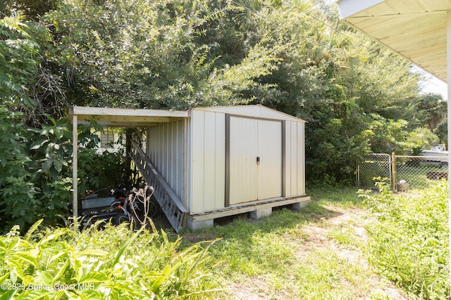 view of outbuilding