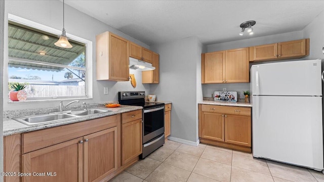 kitchen featuring sink, decorative light fixtures, stainless steel electric range, light tile patterned floors, and white fridge