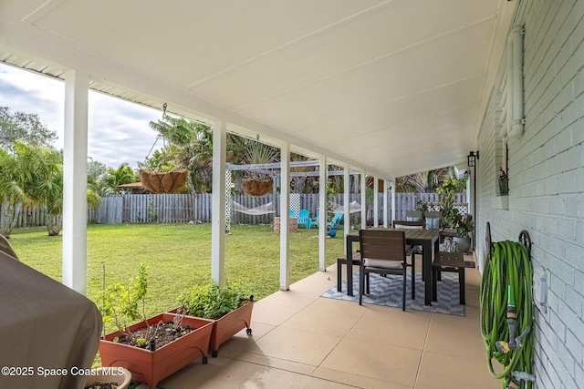 view of sunroom / solarium