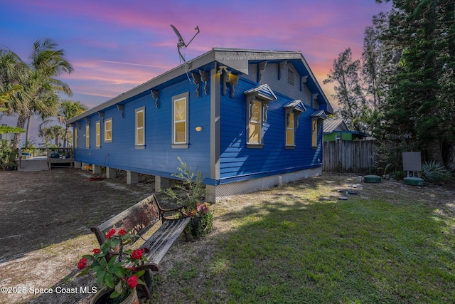 exterior space featuring a yard