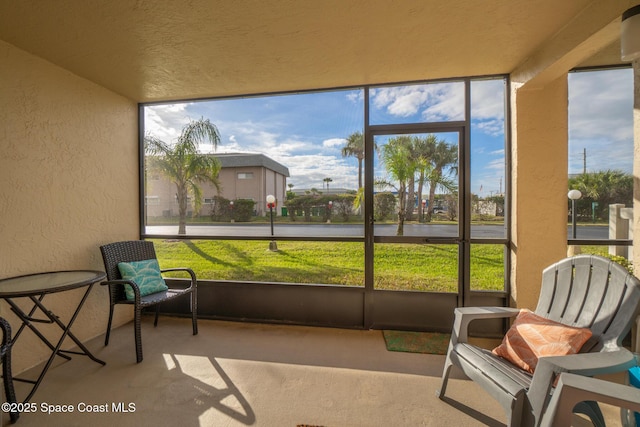 view of sunroom / solarium