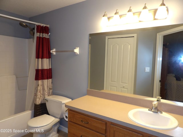 full bathroom with vanity, toilet, and shower / bath combo