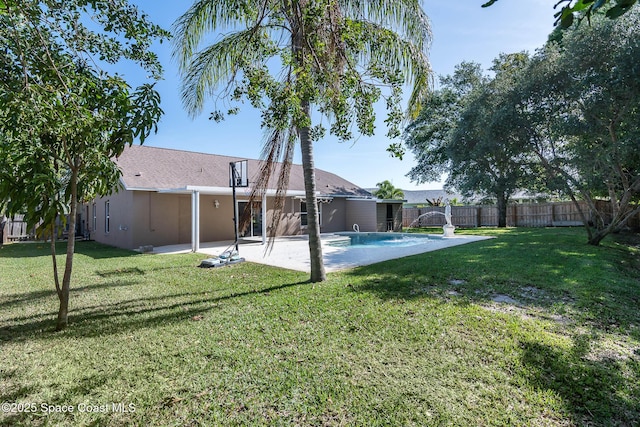 view of yard featuring a fenced backyard and a patio
