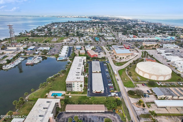 bird's eye view with a water view