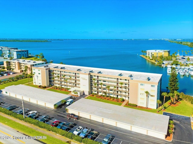 bird's eye view with a water view