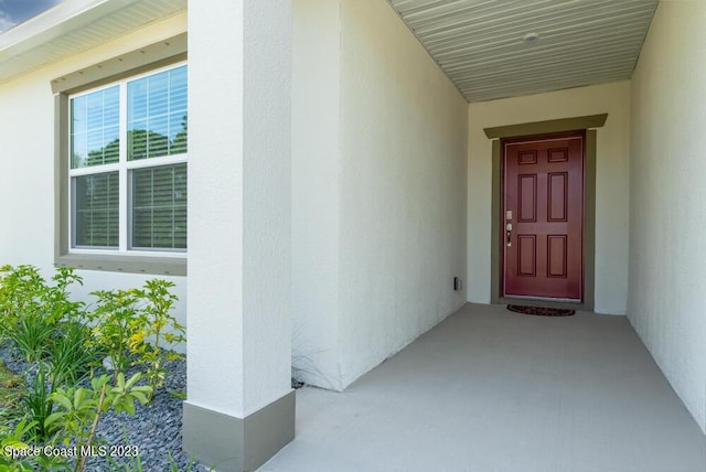 view of property entrance