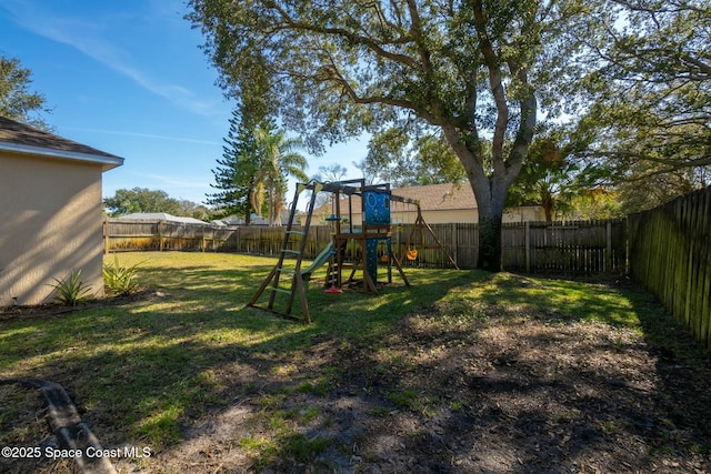 view of yard featuring a playground