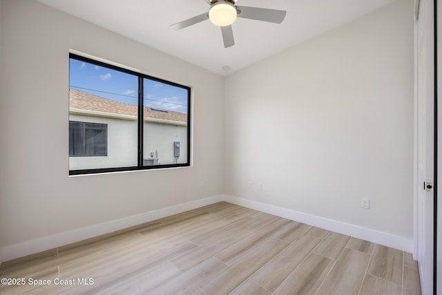 empty room featuring ceiling fan