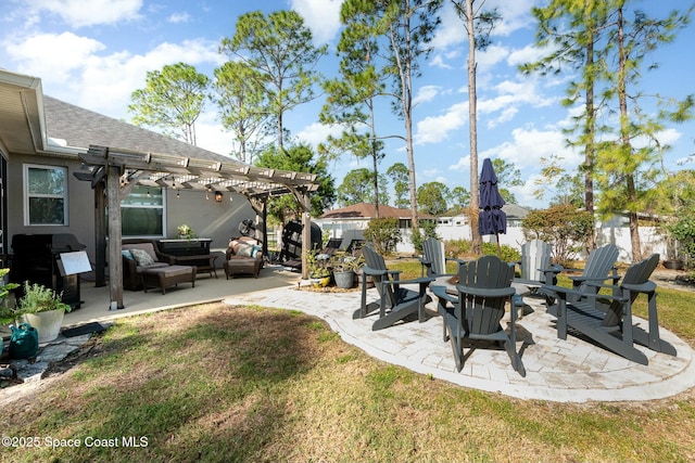 view of yard with a patio area and a pergola