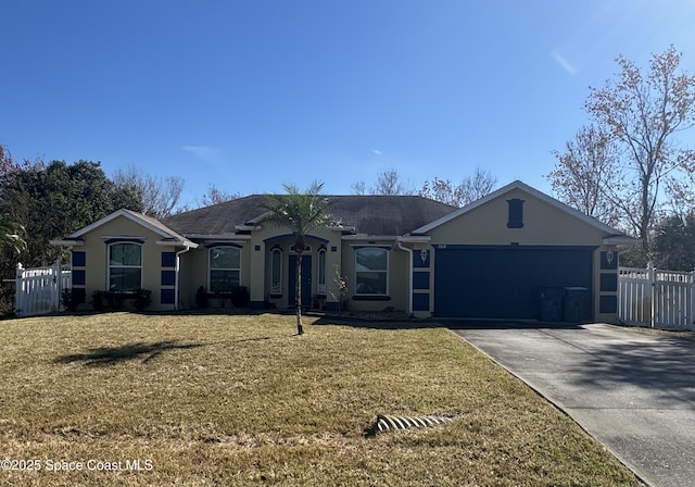 single story home with a front lawn