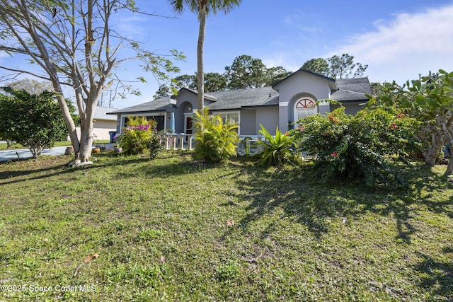 view of front of house with a front yard