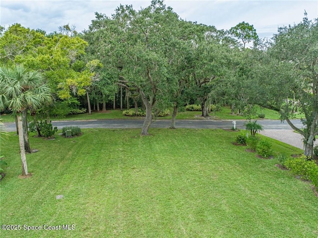 Listing photo 3 for 7370 36th Ct, Vero Beach FL 32967