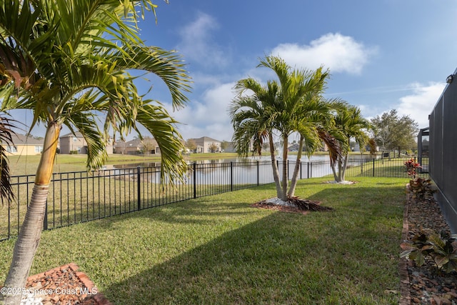 view of yard featuring a water view