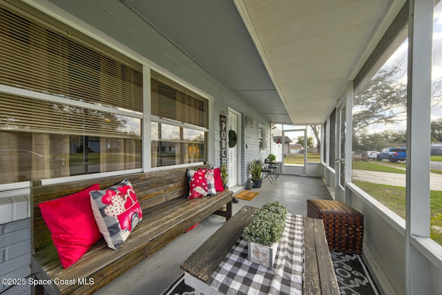 view of sunroom / solarium