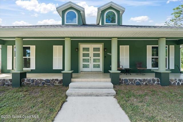 property entrance with a porch