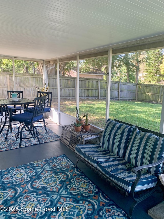 view of sunroom / solarium