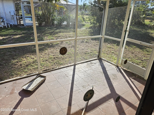 view of unfurnished sunroom