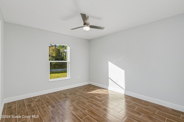 unfurnished room with ceiling fan