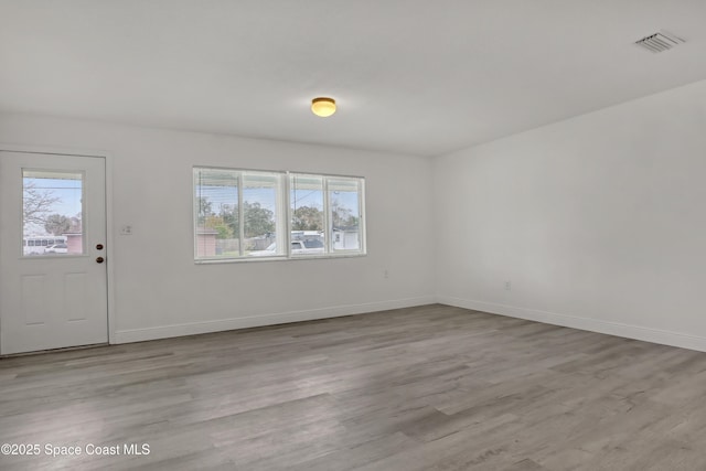282 Hollywood Blvd, Melbourne, FL 32904 - entryway featuring light hardwood / wood-style flooring