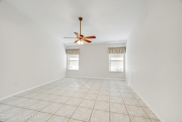 empty room with ceiling fan