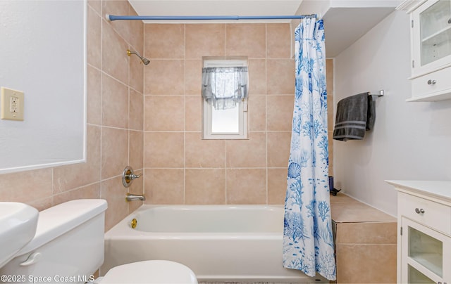 full bath featuring shower / bath combo and toilet